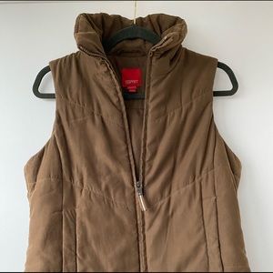 Esprit brown women’s puffer vest size S